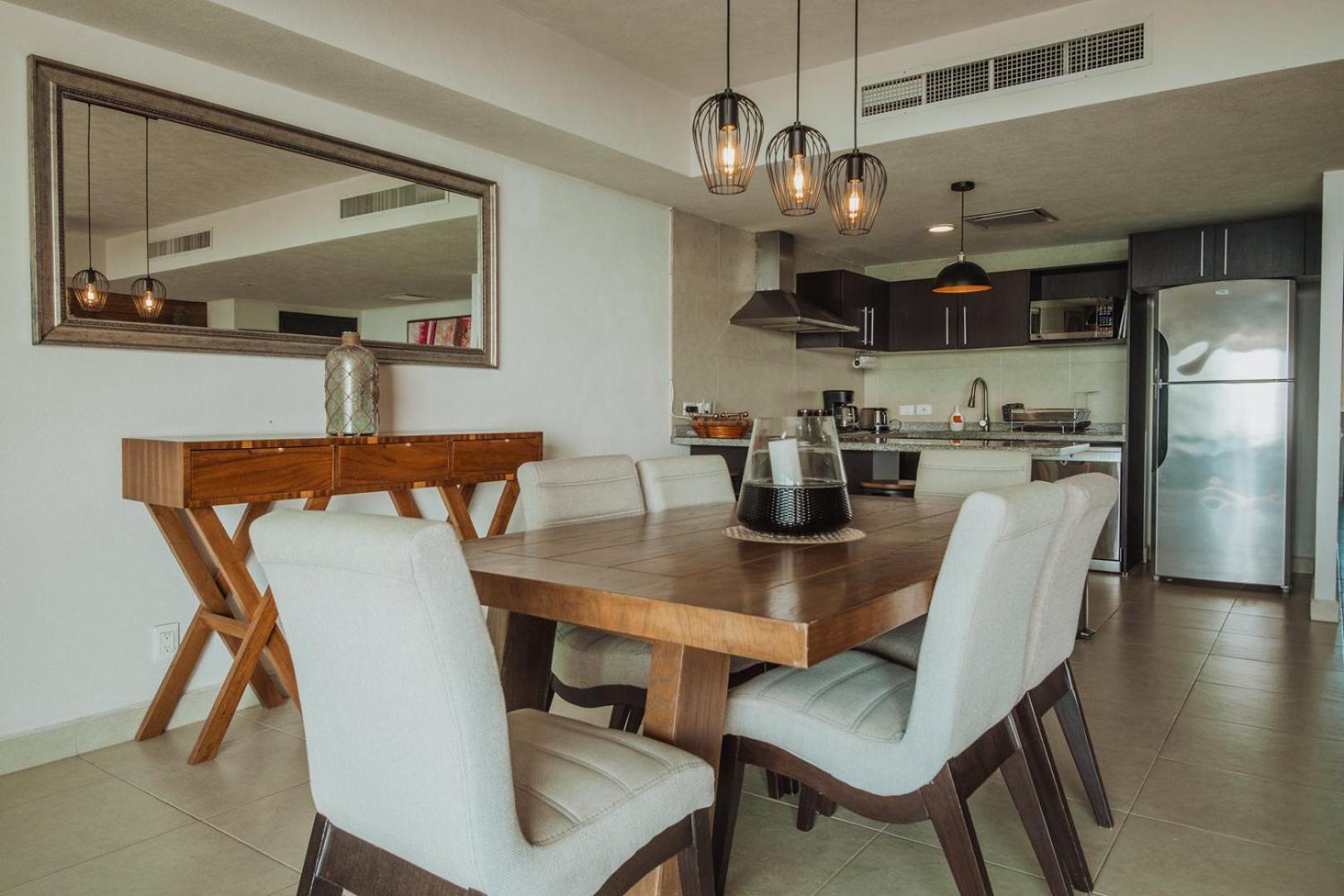 Grand Venetian Beachfront Condos Puerto Vallarta Eksteriør billede
