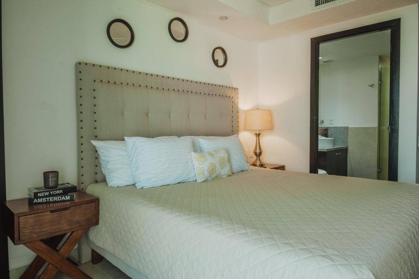 Grand Venetian Beachfront Condos Puerto Vallarta Eksteriør billede