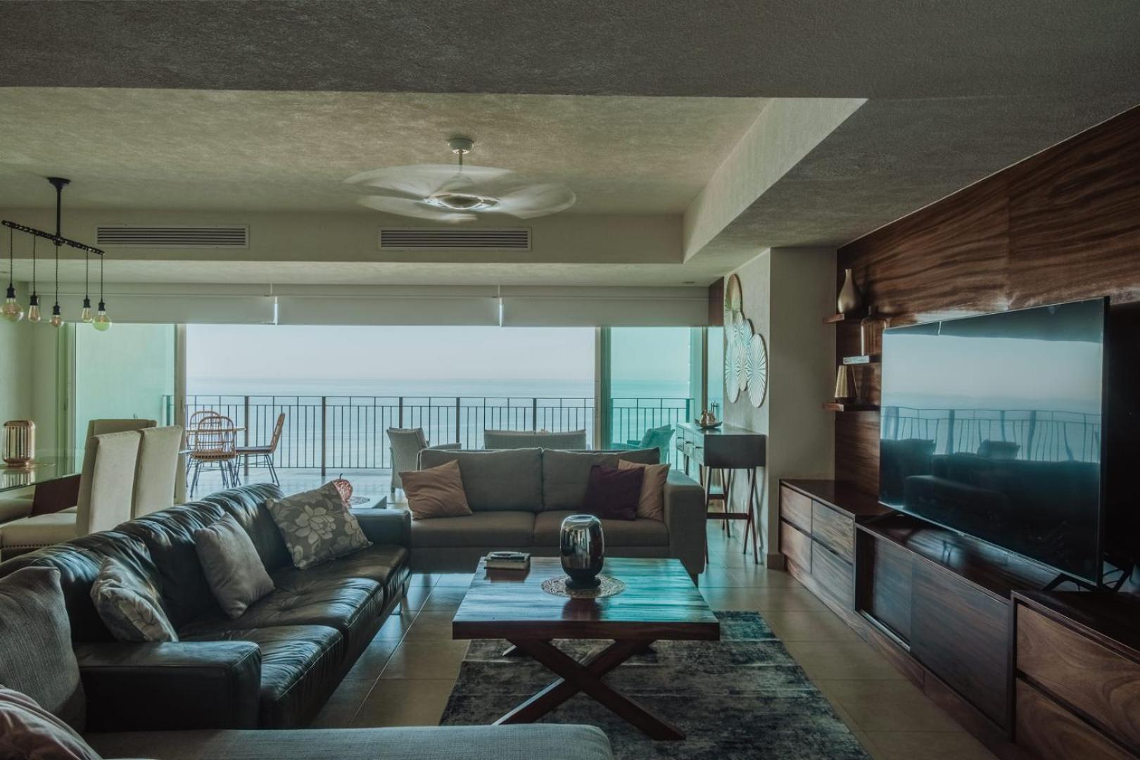 Grand Venetian Beachfront Condos Puerto Vallarta Eksteriør billede