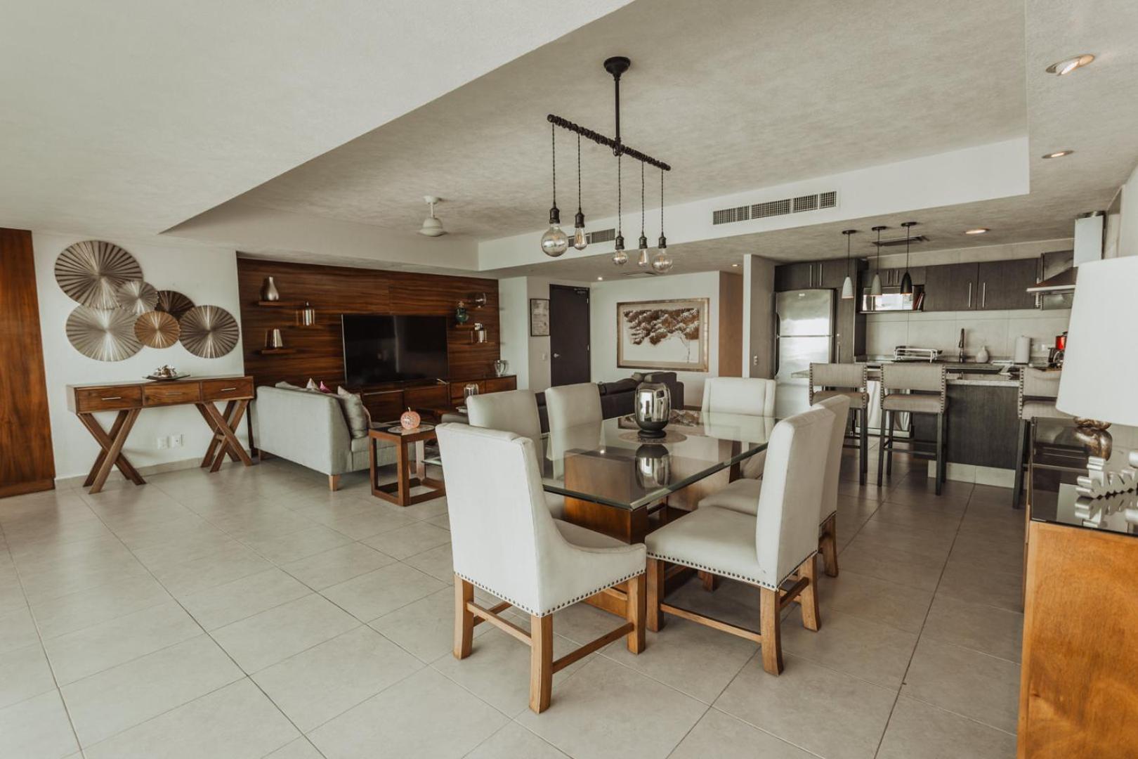 Grand Venetian Beachfront Condos Puerto Vallarta Eksteriør billede