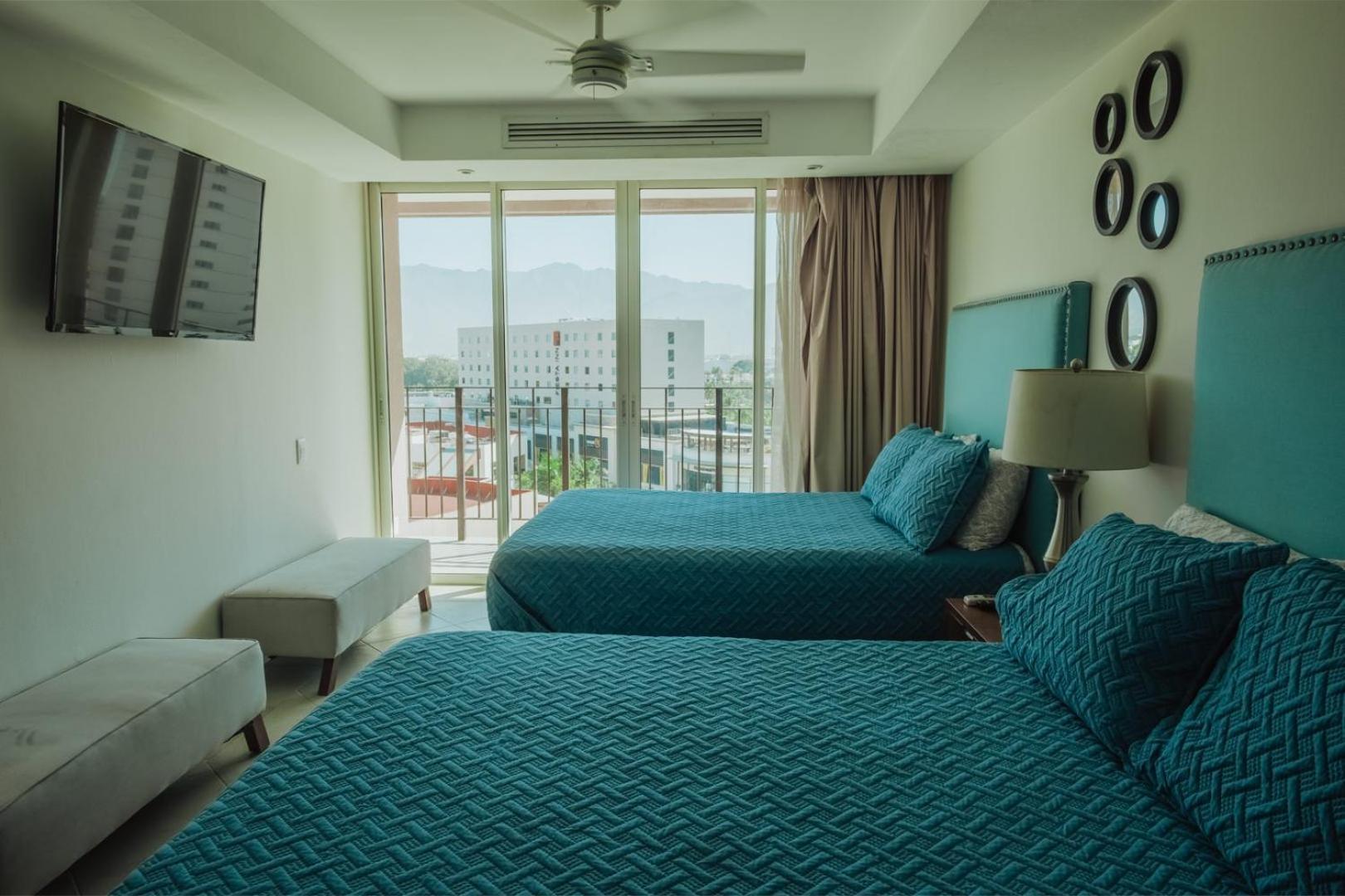 Grand Venetian Beachfront Condos Puerto Vallarta Eksteriør billede