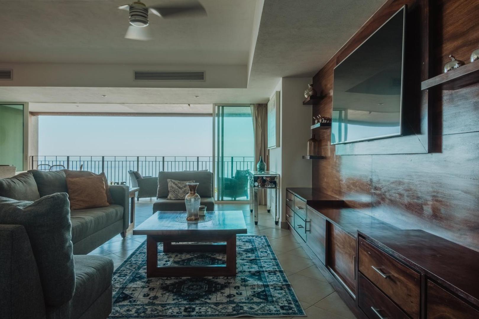 Grand Venetian Beachfront Condos Puerto Vallarta Eksteriør billede